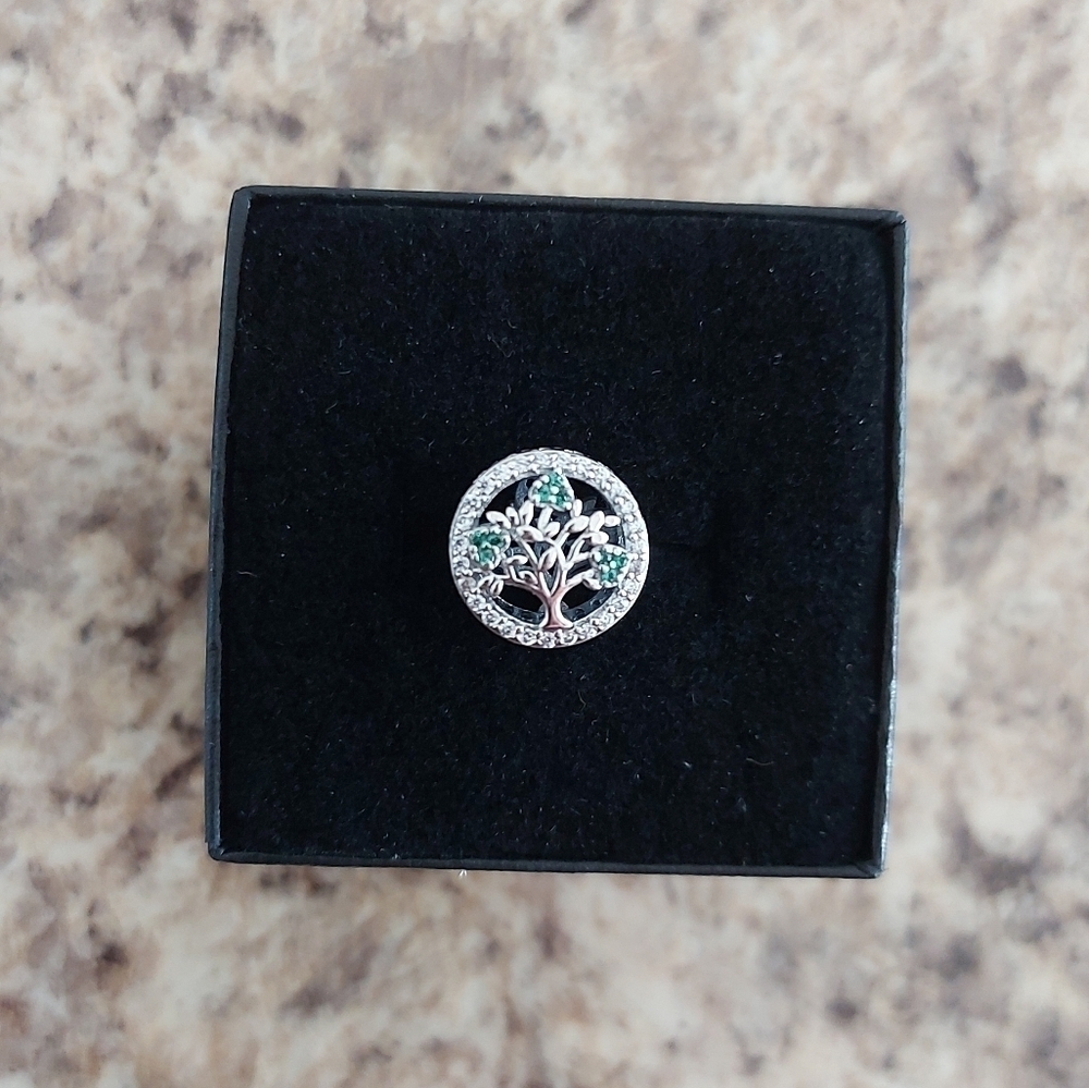 925 Sterling Silver Family Tree Charm - Picture 3 of 7